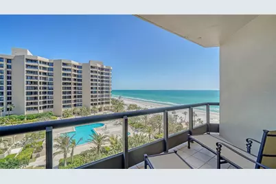 1241 Gulf Of Mexico Drive #603, Longboat Key, FL 34228 - Photo 32