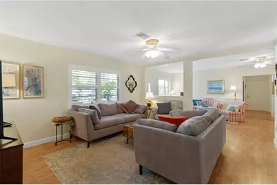 7860 Holiday Drive, Sarasota, FL 34231 - Photo 28