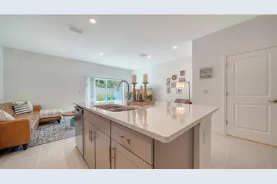 9068 Driven Snow Street, Sarasota, FL 34241 - Photo 16