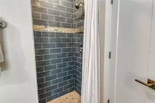 4852 Featherbed Ln, Sarasota, FL 34242 - Photo 40