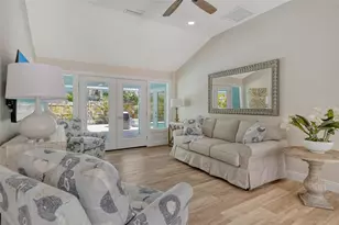4852 Featherbed Ln, Sarasota, FL 34242 - Photo 10