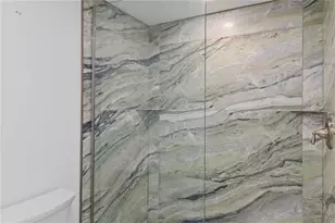 33 S Gulfstream Ave, Sarasota, FL 34236 - Photo 16