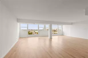 33 S Gulfstream Ave, Sarasota, FL 34236 - Photo 24