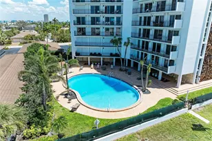 101 Benjamin Franklin Dr, Sarasota, FL 34236 - Photo 4