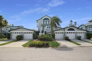 1206 Siesta Bayside Dr, Sarasota, FL 34242 - Photo 2