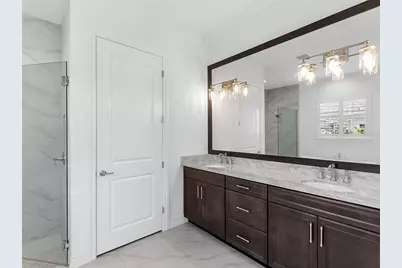 17114 Verona Place, Lakewood Ranch, FL 34202 - Photo 26