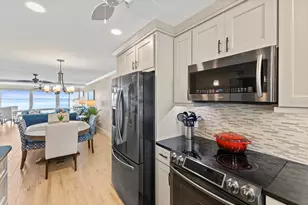 6400 Flotilla Dr, Holmes Beach, FL 34217 - Photo 8