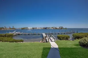 6400 Flotilla Dr, Holmes Beach, FL 34217 - Photo 34