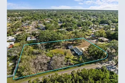 611 29th Street E, Bradenton, FL 34208 - Photo 1