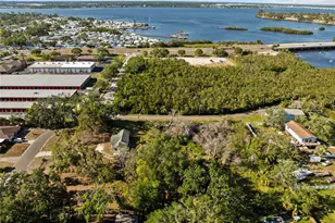 611 29th St E, Bradenton, FL 34208 - Photo 24