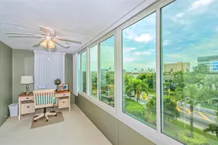 1200 E Peppertree Ln, Sarasota, FL 34242 - Photo 6