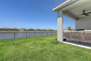 11869 Richmond Trl, Parrish, FL 34219 - Photo 4