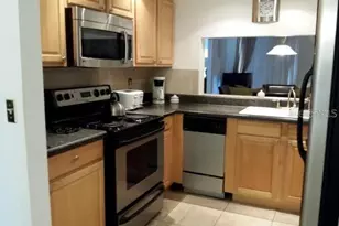 4315 45th Ave W, Bradenton, FL 34210 - Photo 6