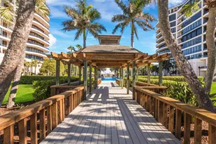 415 L Ambiance Dr, Longboat Key, FL 34228 - Photo 38