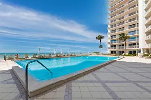 2301 Gulf of Mexico Dr, Longboat Key, FL 34228 - Photo 20