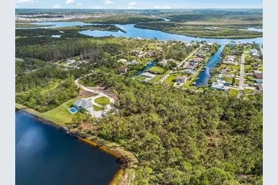 9080 Caloosa Drive, Venice, FL 34293 - Photo 30