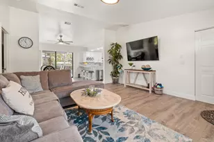 9080 Caloosa Dr, Venice, FL 34293 - Photo 4