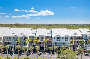 3248 Mangrove Point Dr, Ruskin, FL 33570 - Photo 4