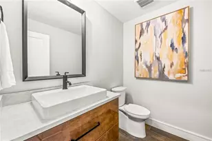 135 Grant Dr, Sarasota, FL 34236 - Photo 26