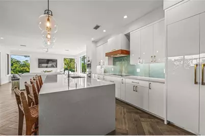 135 Grant Drive, Sarasota, FL 34236 - Photo 16