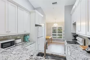 4640 Tower Hill Ln, Sarasota, FL 34238 - Photo 10