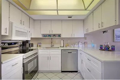 845 Benjamin Franklin Drive #101, Sarasota, FL 34236 - Photo 34