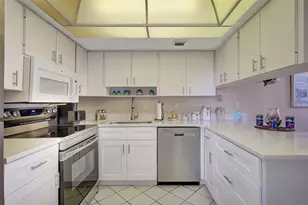 845 Benjamin Franklin Dr, Sarasota, FL 34236 - Photo 34