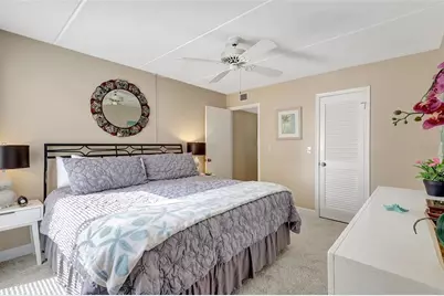 845 Benjamin Franklin Drive #101, Sarasota, FL 34236 - Photo 26