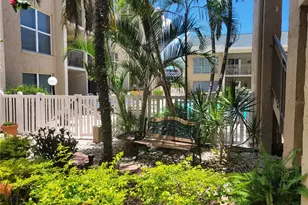 845 Benjamin Franklin Dr, Sarasota, FL 34236 - Photo 38