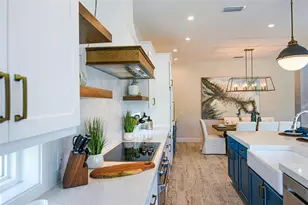 221 Grant Dr, Sarasota, FL 34236 - Photo 12