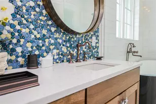 221 Grant Dr, Sarasota, FL 34236 - Photo 32