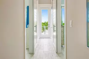 221 Grant Dr, Sarasota, FL 34236 - Photo 44