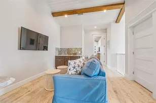 221 Grant Dr, Sarasota, FL 34236 - Photo 48