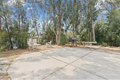 891 Palmetto Drive NE, Port Charlotte, FL 33952 - Photo 4