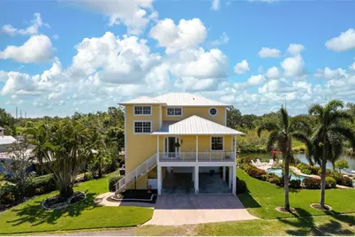 6802 68th Avenue E, Bradenton, FL 34203 - Photo 4