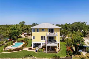 6802 68th Ave E, Bradenton, FL 34203 - Photo 2