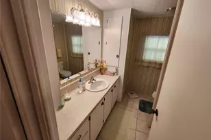 5408 Chateau Ln, Bradenton, FL 34207 - Photo 16