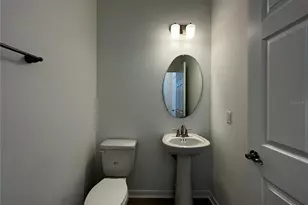 4067 Via Sienna Cir, Sarasota, FL 34243 - Photo 12