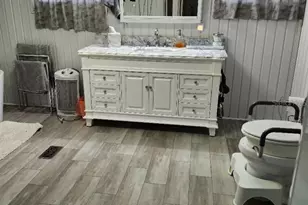 6616 Massachusetts St, Bradenton, FL 34207 - Photo 18