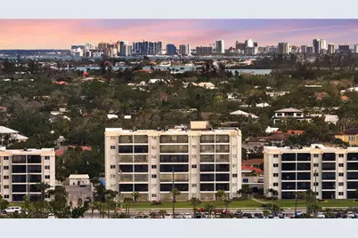777 Beach Road #1B, Sarasota, FL 34242 - Photo 2