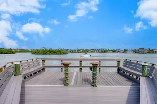 1250 N Portofino Dr, Sarasota, FL 34242 - Photo 40