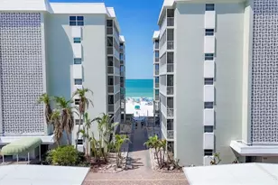 1250 N Portofino Dr, Sarasota, FL 34242 - Photo 30