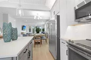 12415 Dockside Ter, Cortez, FL 34215 - Photo 24