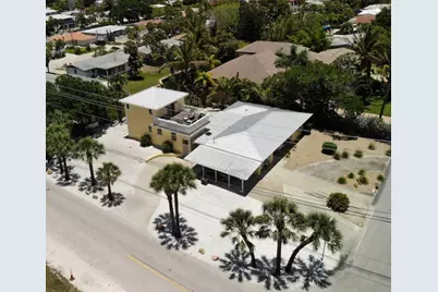 301 Avenida Madera #B, Sarasota, FL 34242 - Photo 18