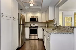 301 Avenida Madera, Sarasota, FL 34242 - Photo 6