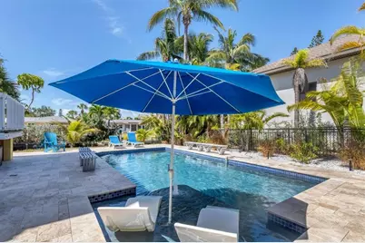 301 Avenida Madera #A, Sarasota, FL 34242 - Photo 20