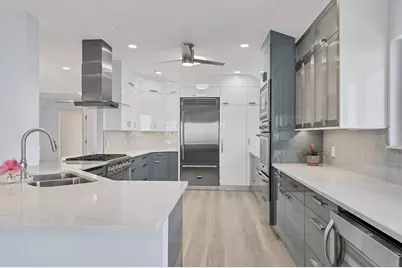 3931 Bay Shore Road, Sarasota, FL 34234 - Photo 14