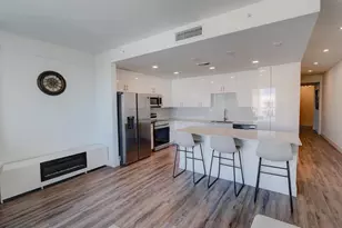 1703 N Tamiami Trl, Sarasota, FL 34234 - Photo 6