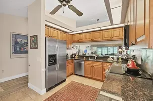 7724 Palm Aire Ln, Sarasota, FL 34243 - Photo 12