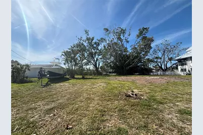 4417 Dolphin Lane, Palmetto, FL 34221 - Photo 2